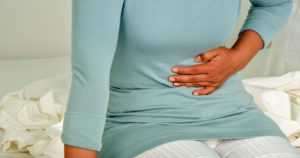 Herkkujen ahmiminen tuo lieveilmiönä närästyksen – vaivaa satojatuhansia suomalaisia