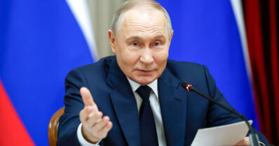 Putinin voimannäyttö jäi vaisuksi – Ukraina antoi luvan voitonpäivän paraatille Moskovassa