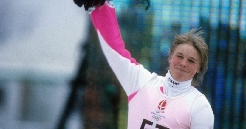 Toni Nieminen liiteli 1992 kahteen mäkihypyn olympiakultaan.